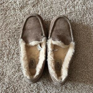 UGG Ansley Slippers